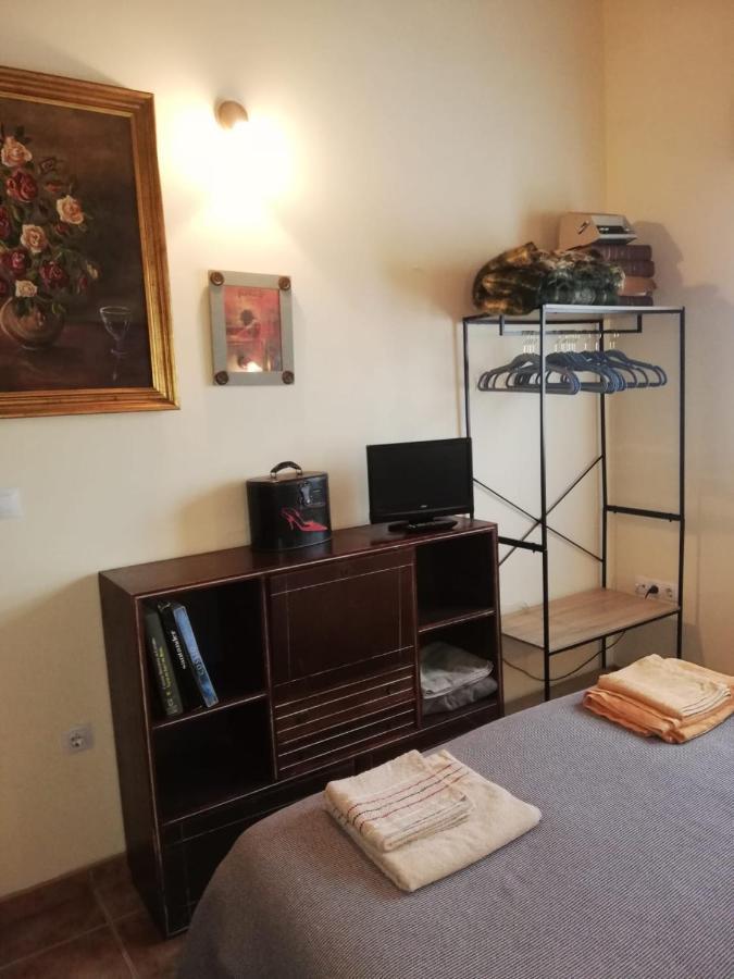 Acogedor Chalet De Tres Habitaciones En El Valle De Cabuerniga, Ideal Familias Grupos Y Mascotas Somos Pet Friendly, Estancia Minima Dos Noches Lamina Bagian luar foto