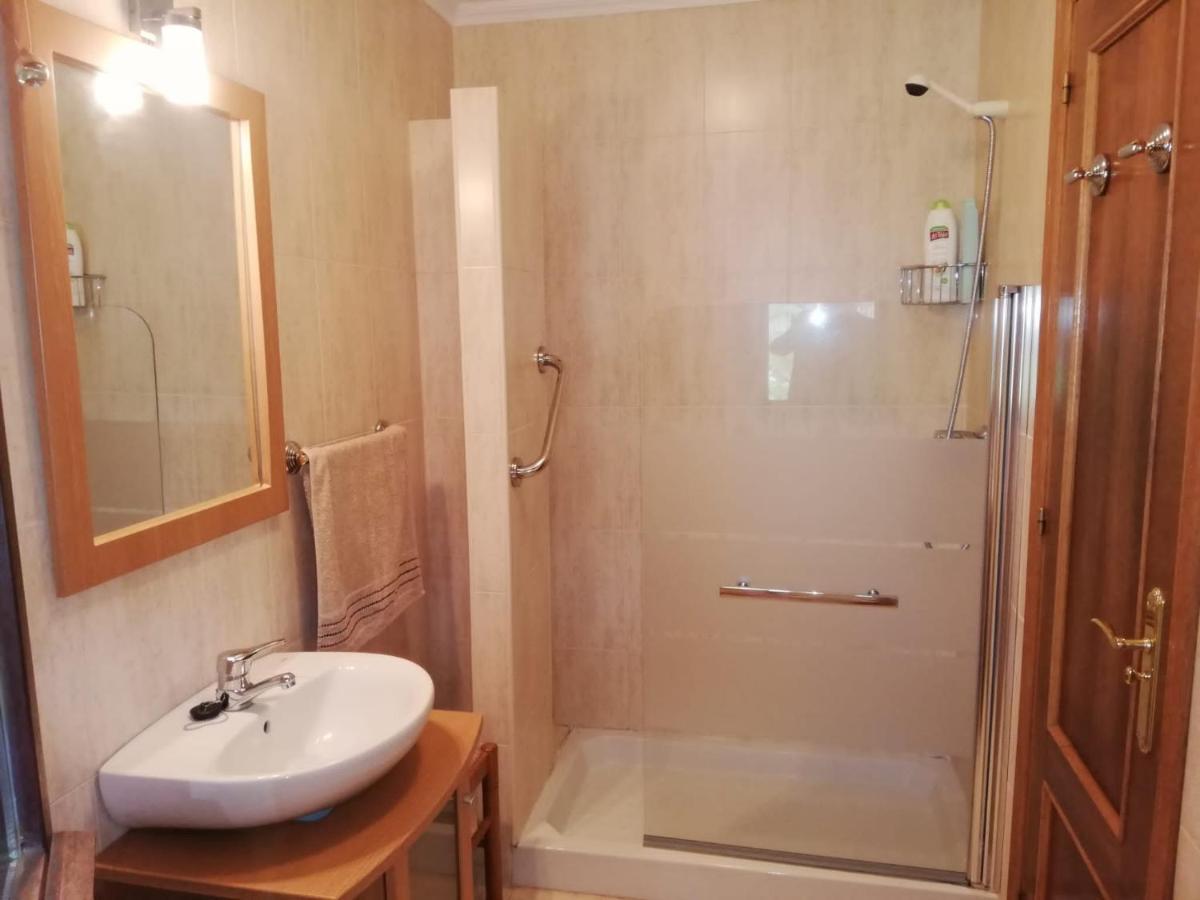 Acogedor Chalet De Tres Habitaciones En El Valle De Cabuerniga, Ideal Familias Grupos Y Mascotas Somos Pet Friendly, Estancia Minima Dos Noches Lamina Bagian luar foto